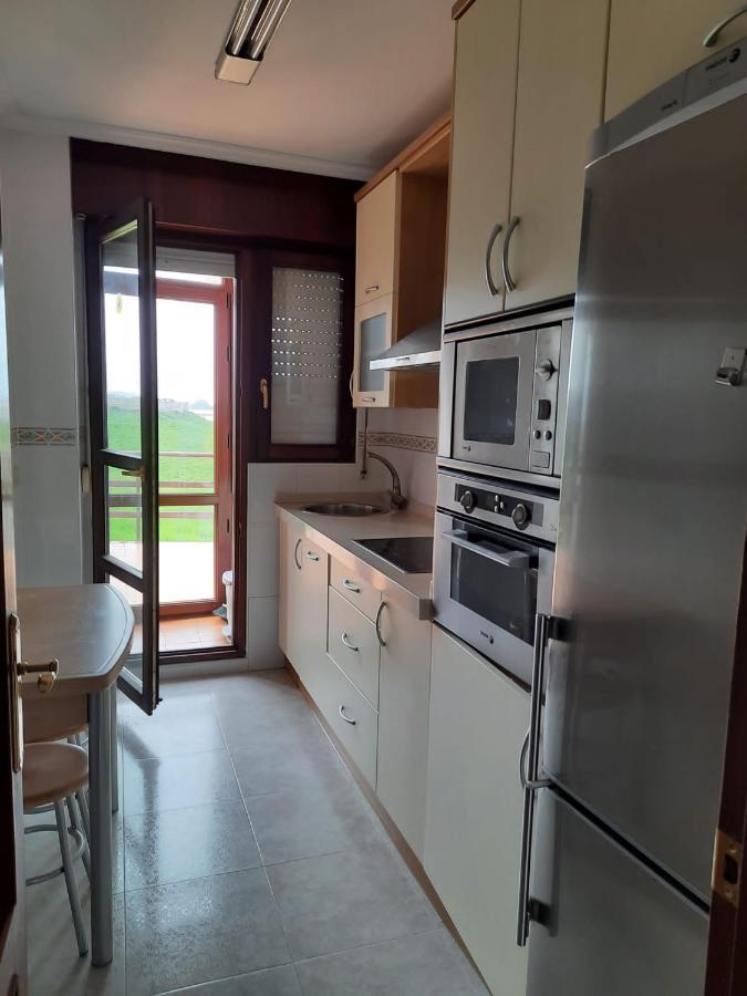 Con Vistas Al Mar Y Aparcamiento Gratis Apartment Суансес Екстериор снимка